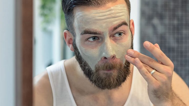 Đắp mặt nạ đều đặn hàng tuần giúp chăm sóc da mặt cho nam giới tốt nhất