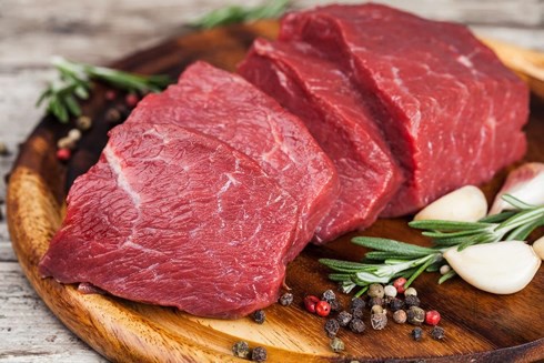 Nặn mụn ăn kiêng thịt bò