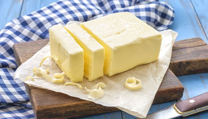 Bơ sữa là một trong 5 cách trị tàn nhang hiệu quả nhất