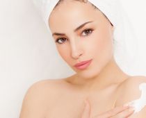 Chăm sóc da tại nhà đúng cách đem tới làn da đẹp tự nhiên, bạn đã thử???