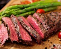  Nặn mụn ăn thịt bò có sao không? Một vài món nên kiêng sau nặn mụn