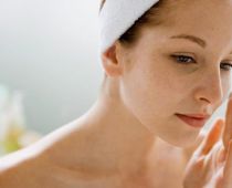 Tiết lộ cách chăm sóc da mặt sau sinh hiệu quả, tiết kiệm thời gian cho mẹ bầu!!